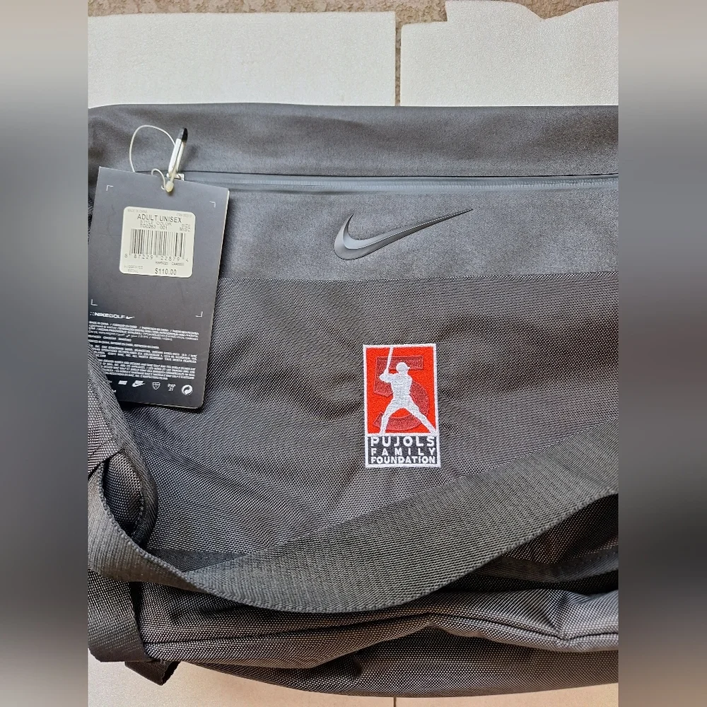 NIKE GOLF DEPARTURE Unisex MESSENGER BAG in Black 18x15 inches NEW
